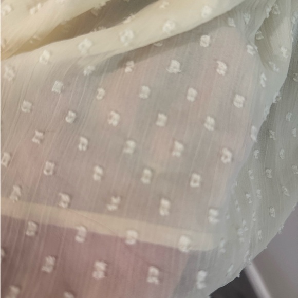 American Eagle Outfitter Swiss Dot Peplum V Neck Long Sleeve Blouse Cream Size M - Picture 2 of 7